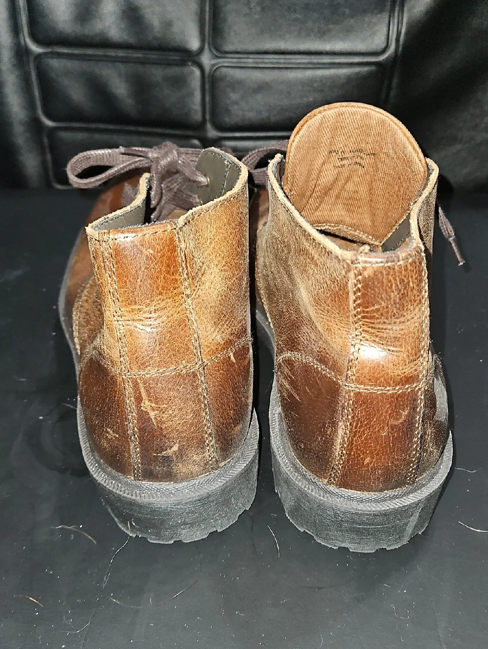 Frye and Co. Men's Flat Heel Chukka Lace-Up Boots Distressed Brown Size 11